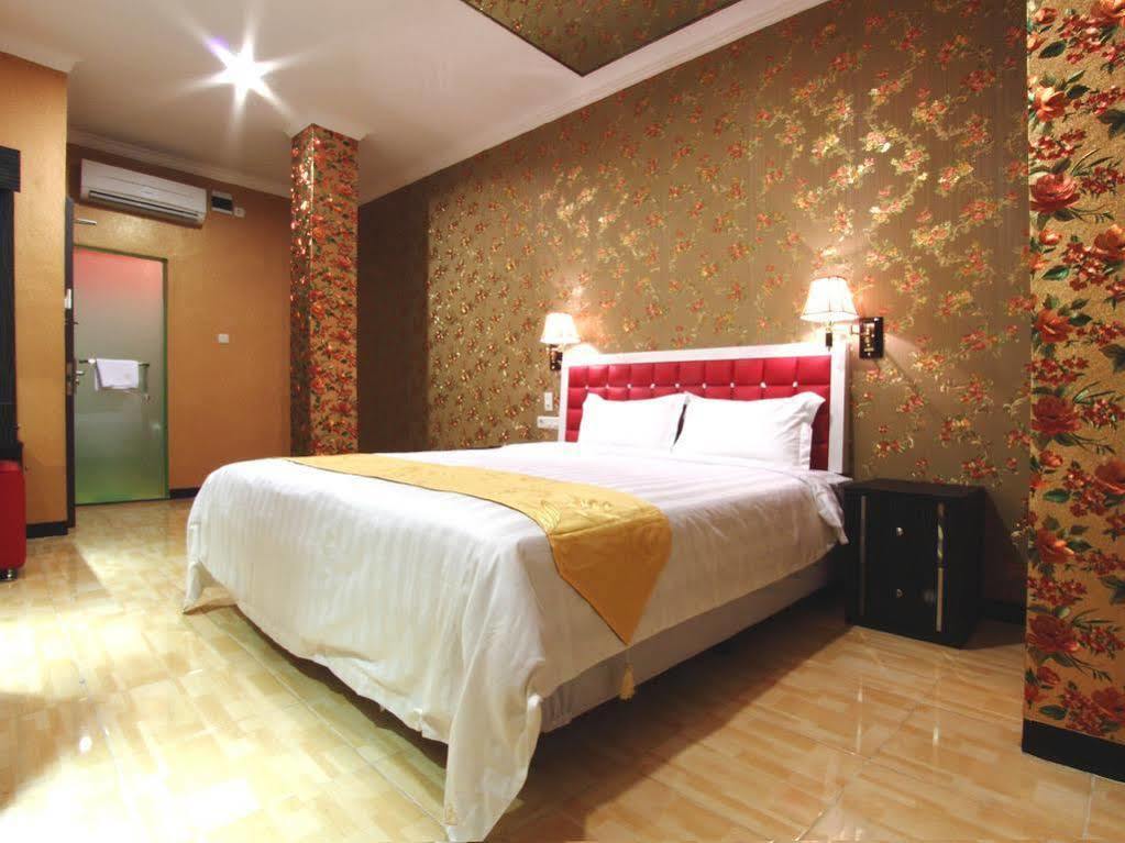 Hotel Rovi Boutique Jakarta Kültér fotó
